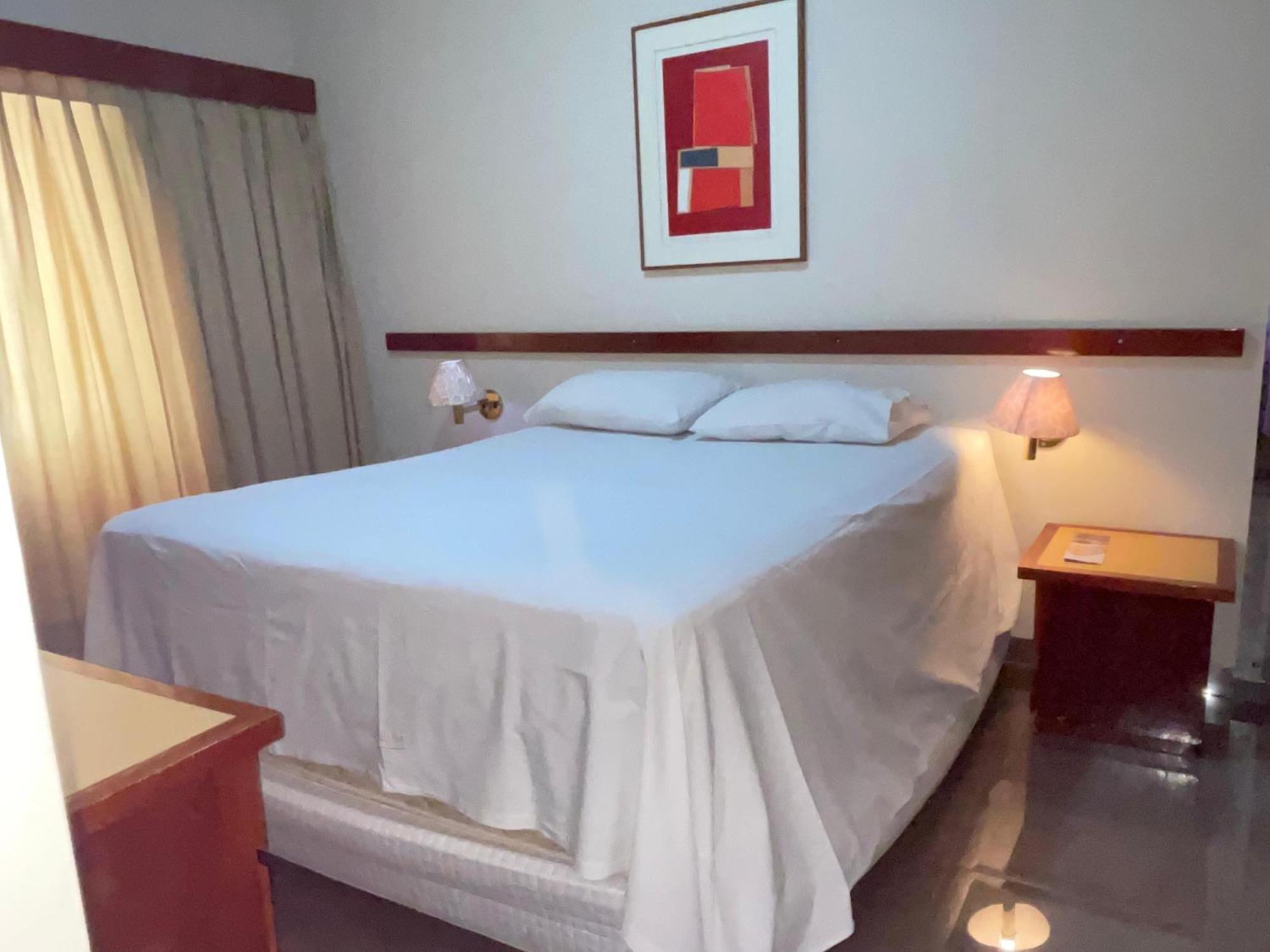 Plaza Flat C/ Servico De Apartamento *