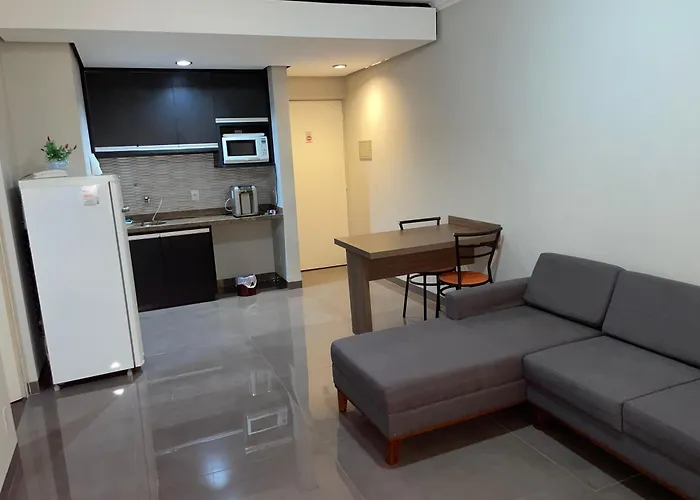 Plaza Flat C/ Servico De Quarto