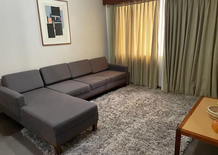Plaza Flat C/ Servico De Quarto