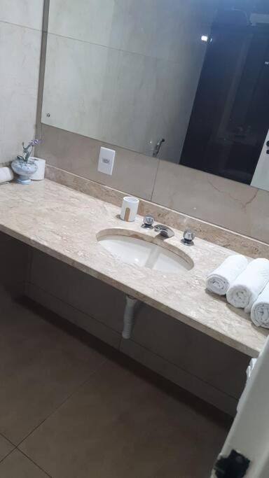 Plaza Flat C/ Servico De