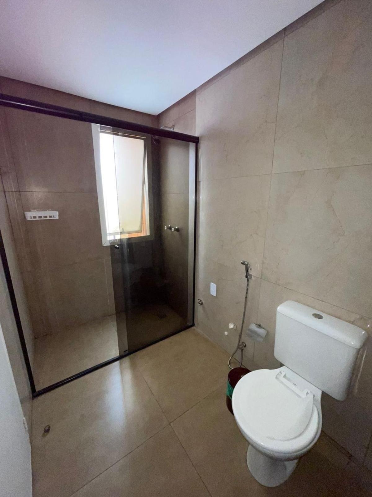 Plaza Flat C/ Servico De *